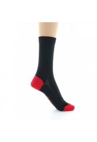 Chaussettes en soie noir-rouge